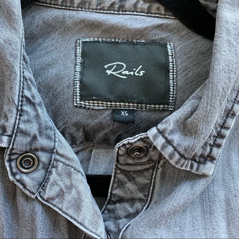 Rails Grey Gradient Button Down Top - image 2